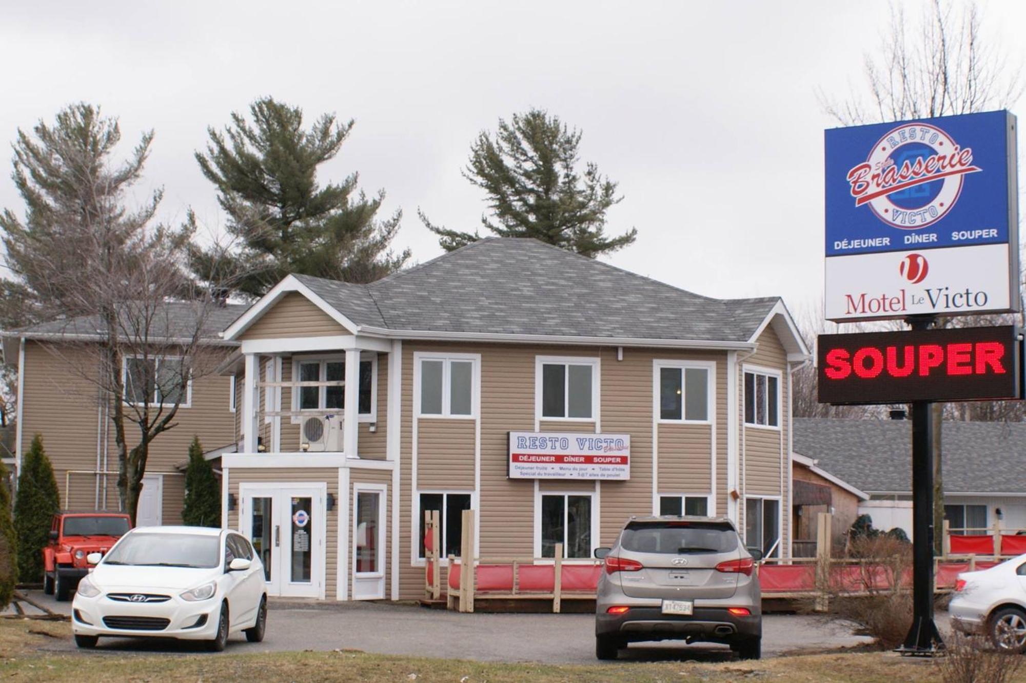Motel Le Victo Victoriaville Kültér fotó